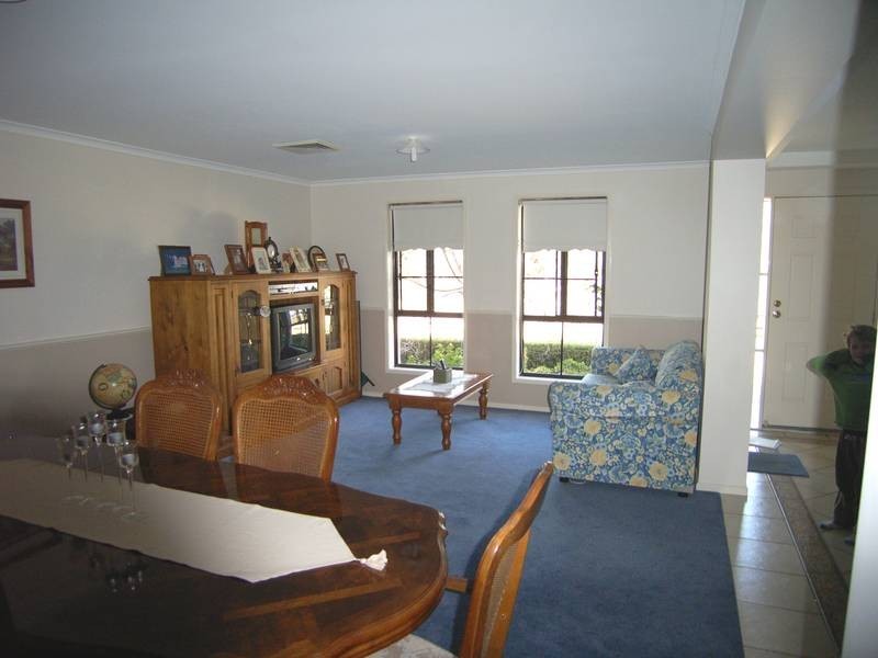 48 Hume Highway, Yerrinbool NSW 2575