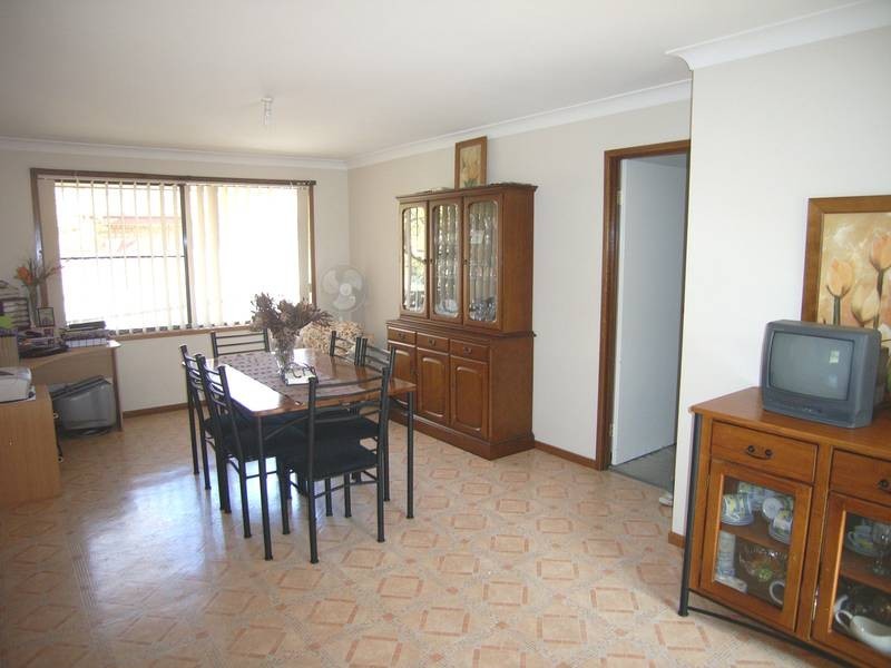 13 Wattle Street, Colo Vale NSW 2575