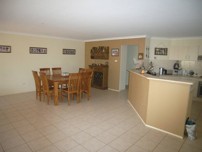 15 Denison Street, Hill Top NSW 2575