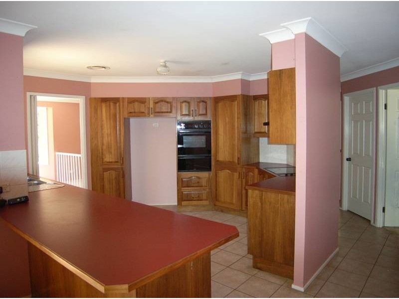 6 Parklands Glade, Balmoral Village NSW 2571