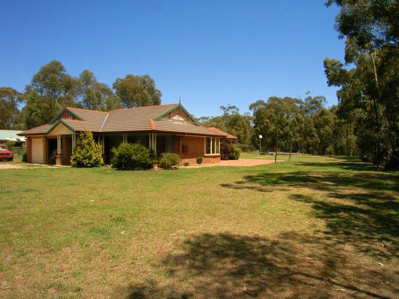 6 Parklands Glade, Balmoral Village NSW 2571