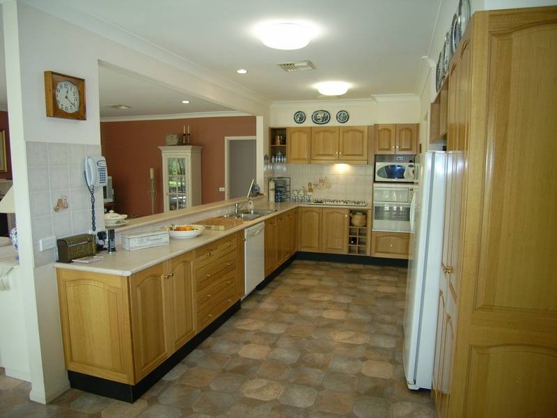 20 Miro Crescent, Bowral NSW 2576