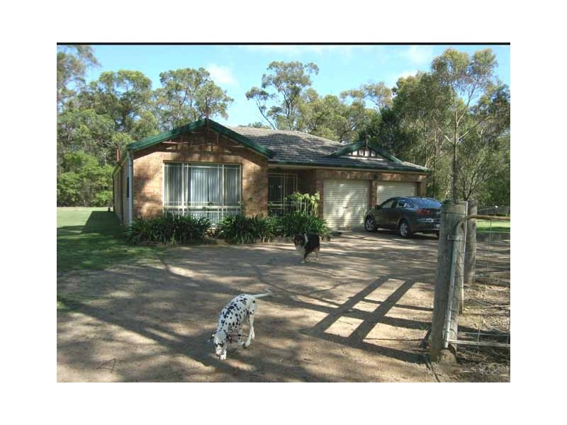 2 Parklands Glade, Balmoral Village NSW 2571