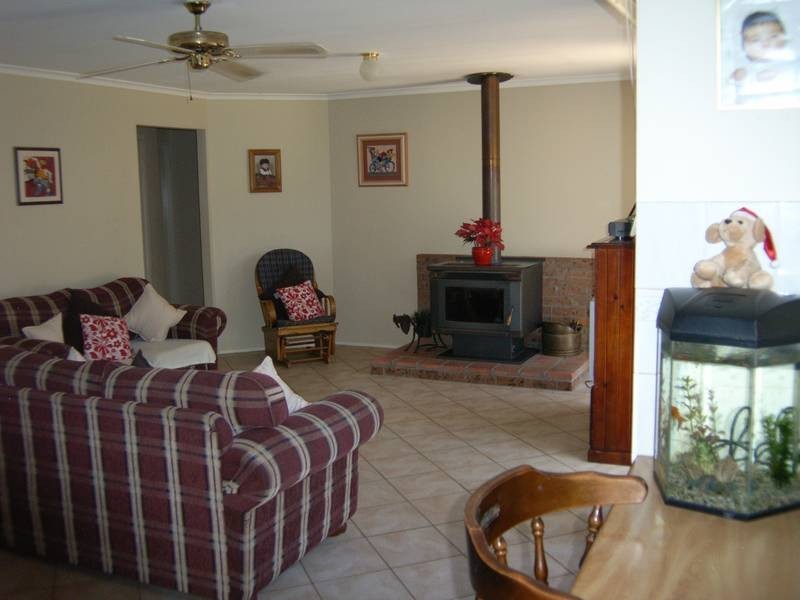 2 Parklands Glade, Balmoral Village NSW 2571