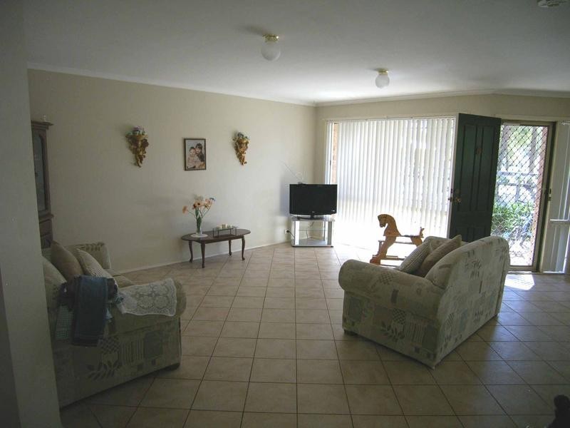 2 Parklands Glade, Balmoral Village NSW 2571