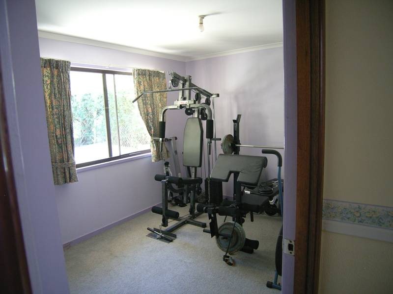 11 Dora Street, Hill Top NSW 2575