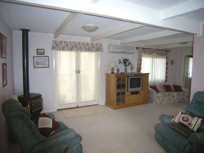 25 Braemar Avenue, Braemar NSW 2575