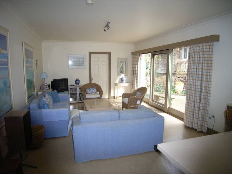 84 Centennial Road, Bowral NSW 2576