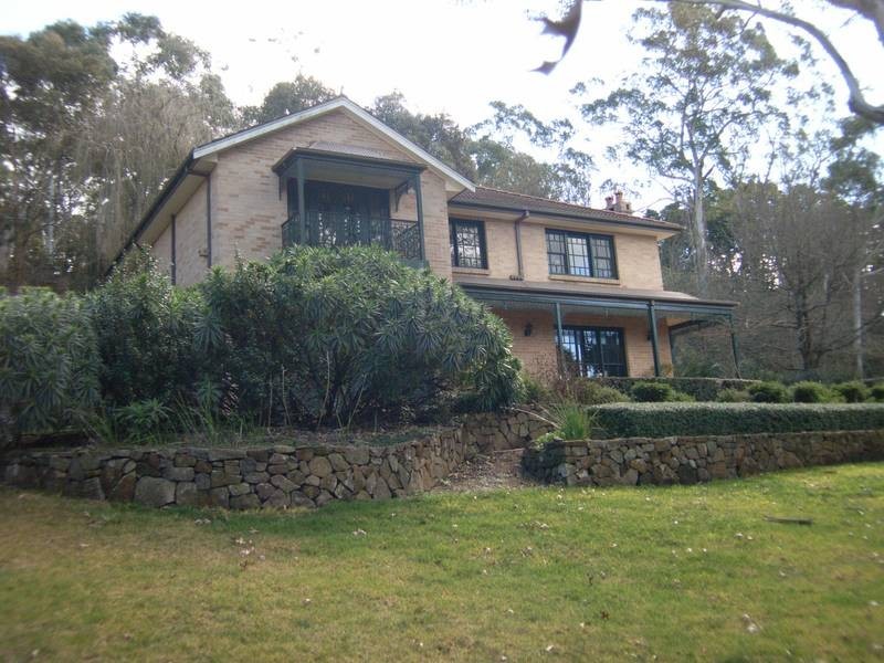 84 Centennial Road, Bowral NSW 2576