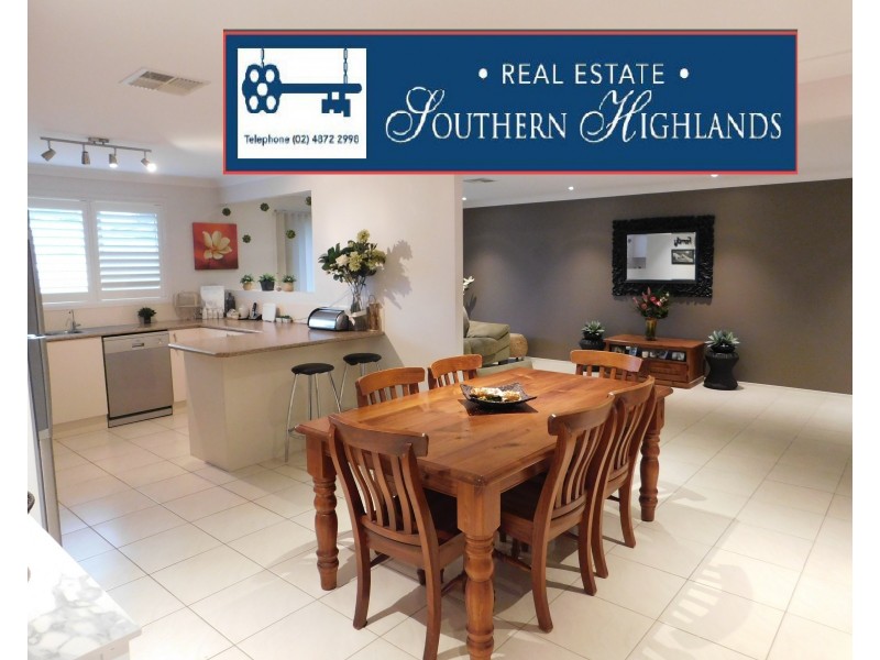 10 Sharnee Close, Hill Top NSW 2575