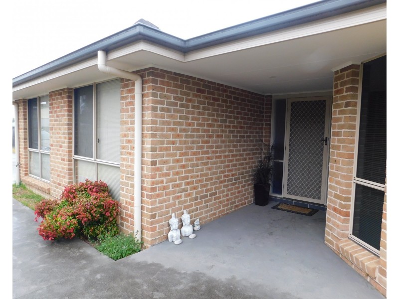 10 Sharnee Close, Hill Top NSW 2575