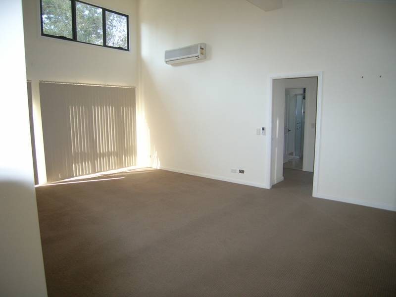 Villa 6/55 Biggera Street, Braemar NSW 2575
