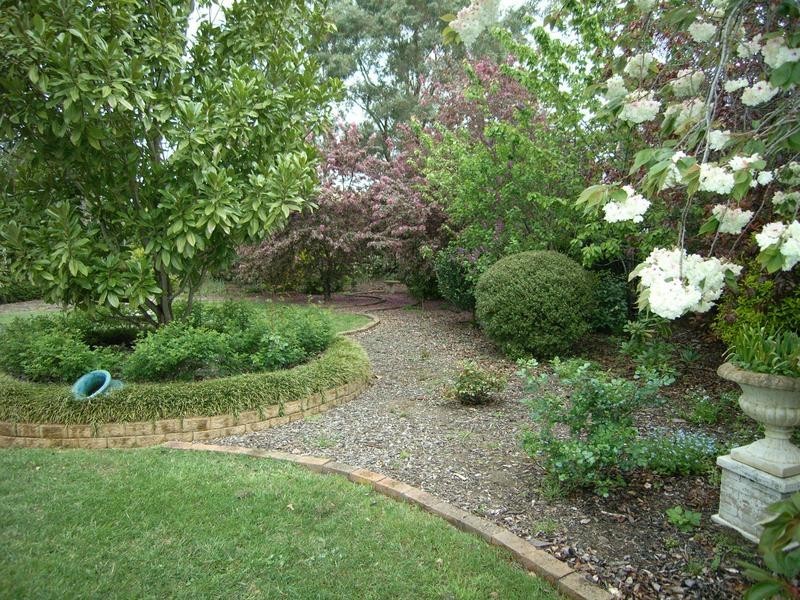10 Cypress Parade, Bowral NSW 2576