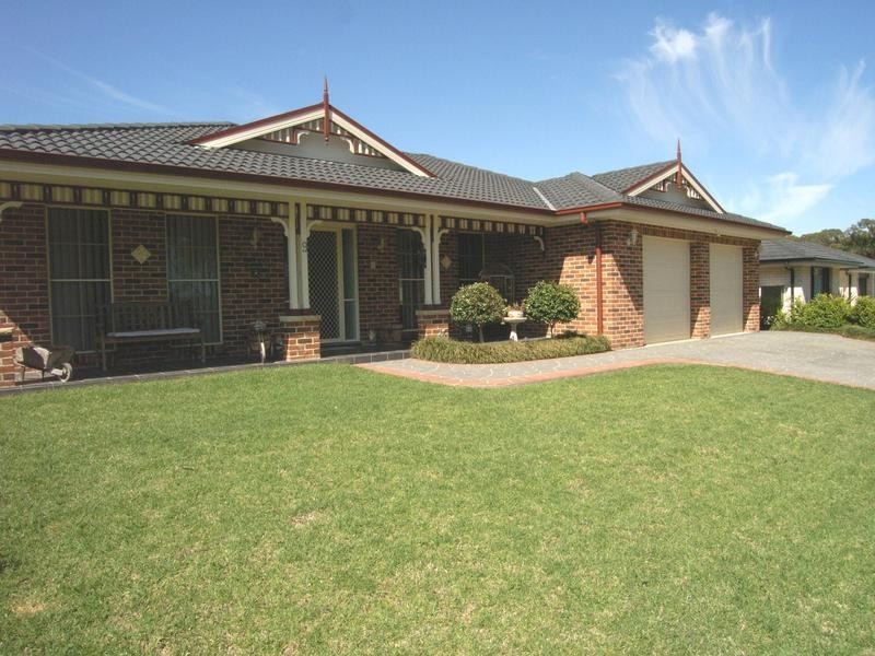 9 Denison Street, Hill Top NSW 2575