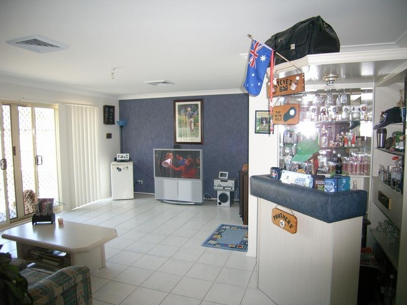 9 Denison Street, Hill Top NSW 2575
