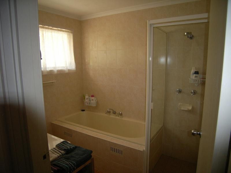 14 Charles Street, Hill Top NSW 2575