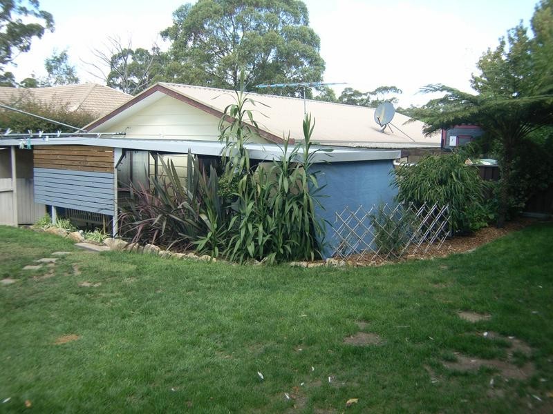 14 Charles Street, Hill Top NSW 2575