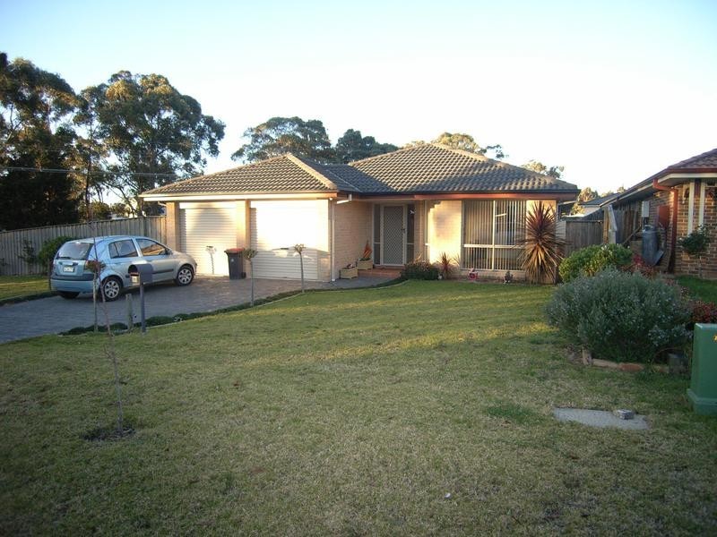 26 Ella Street, Hill Top NSW 2575