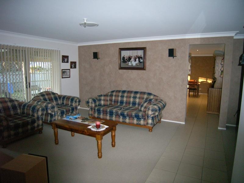 26 Ella Street, Hill Top NSW 2575