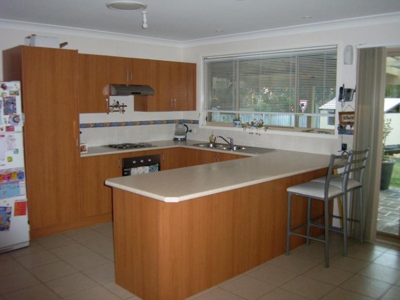 26 Ella Street, Hill Top NSW 2575