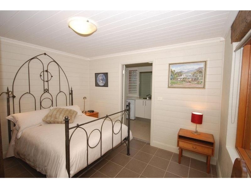 2B Banksia Street, Bowral NSW 2576