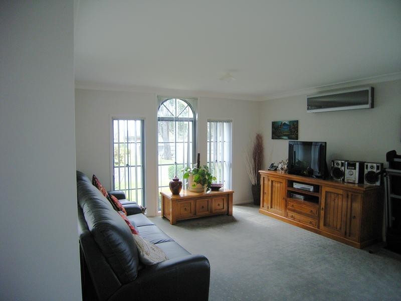 15 James Street, Hill Top NSW 2575