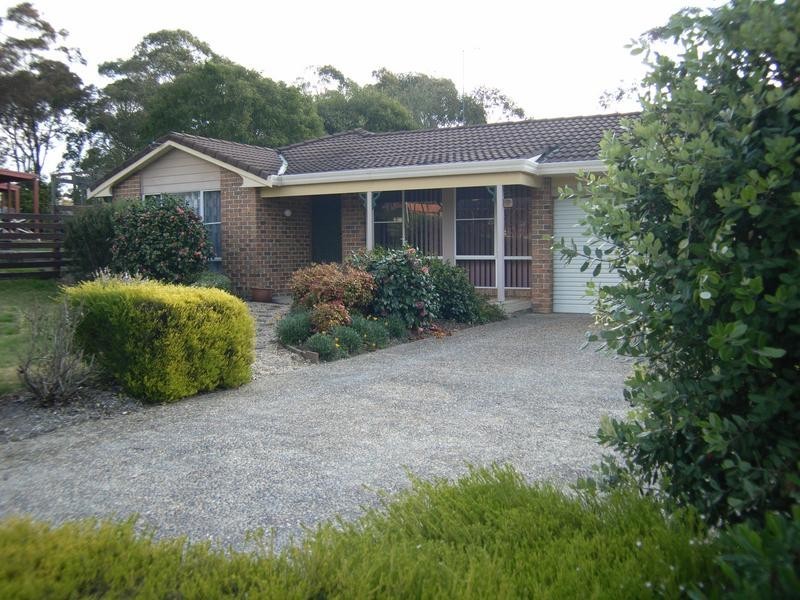 3 Dora Street, Hill Top NSW 2575