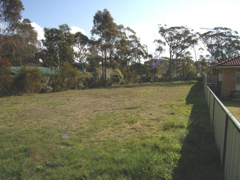 33 Ella Street, Hill Top NSW 2575