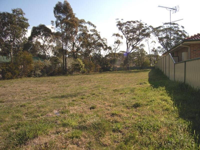 33 Ella Street, Hill Top NSW 2575