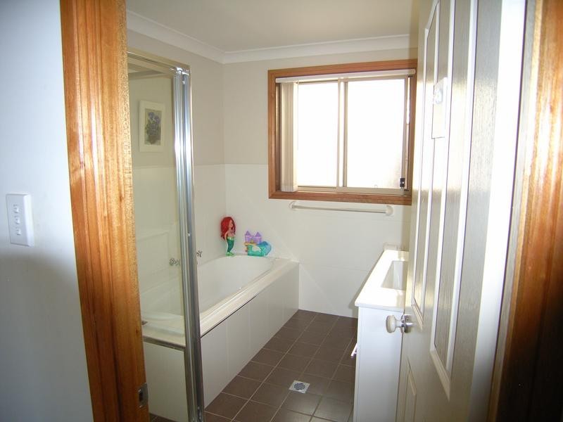 146 Wilson Drive, Hill Top NSW 2575