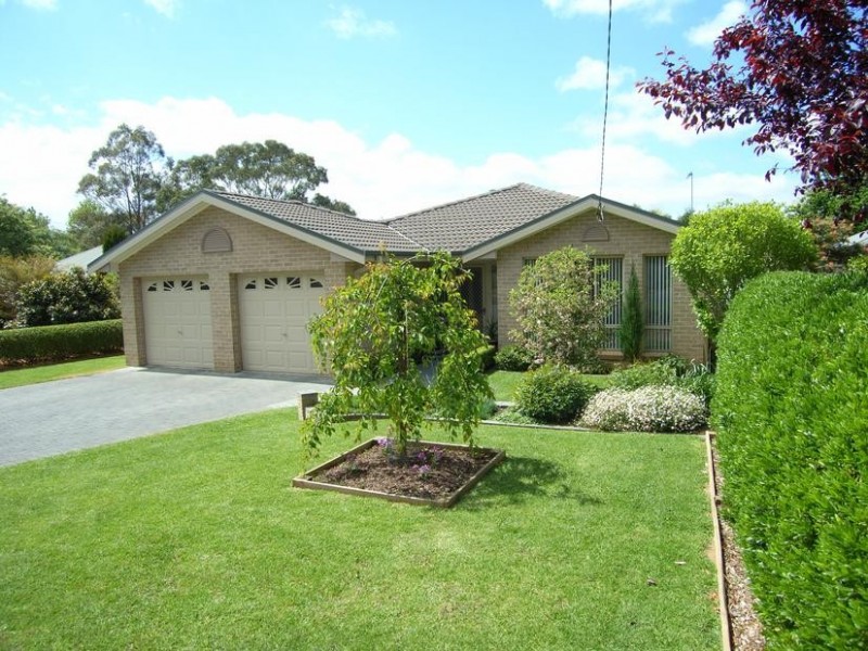11 Biggera Street, Braemar NSW 2575