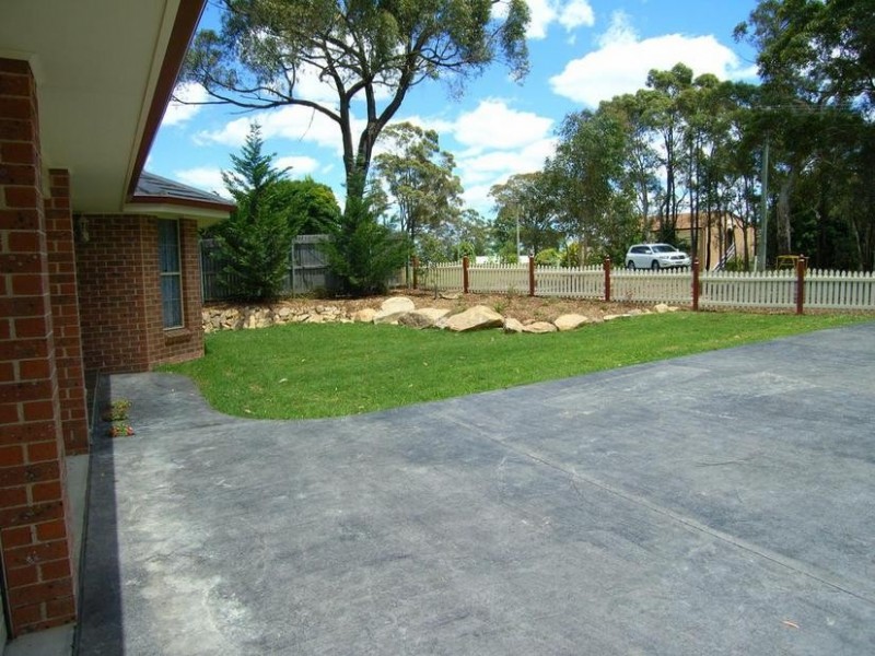 7 Grandview Parade, Hill Top NSW 2575