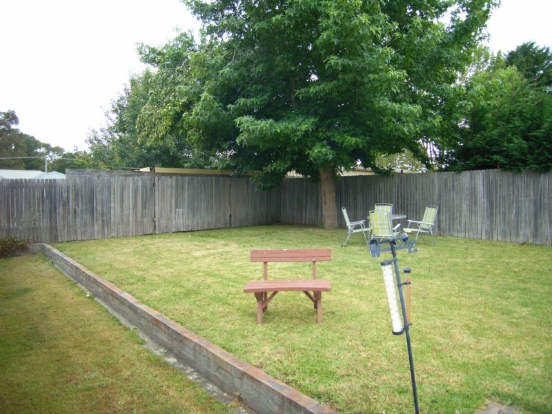 3 Flora Street, Colo Vale NSW 2575
