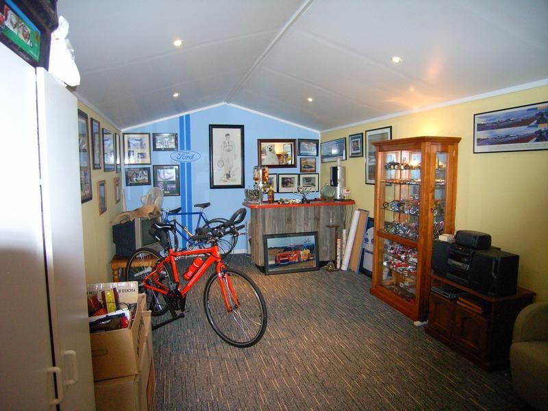 12 Ella Street, Hill Top NSW 2575