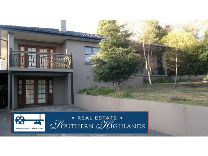 22 Oxley Drive, Bowral NSW 2576