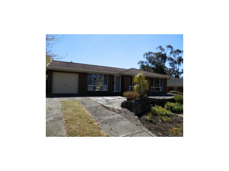 52 Orient Street, Willow Vale NSW 2575