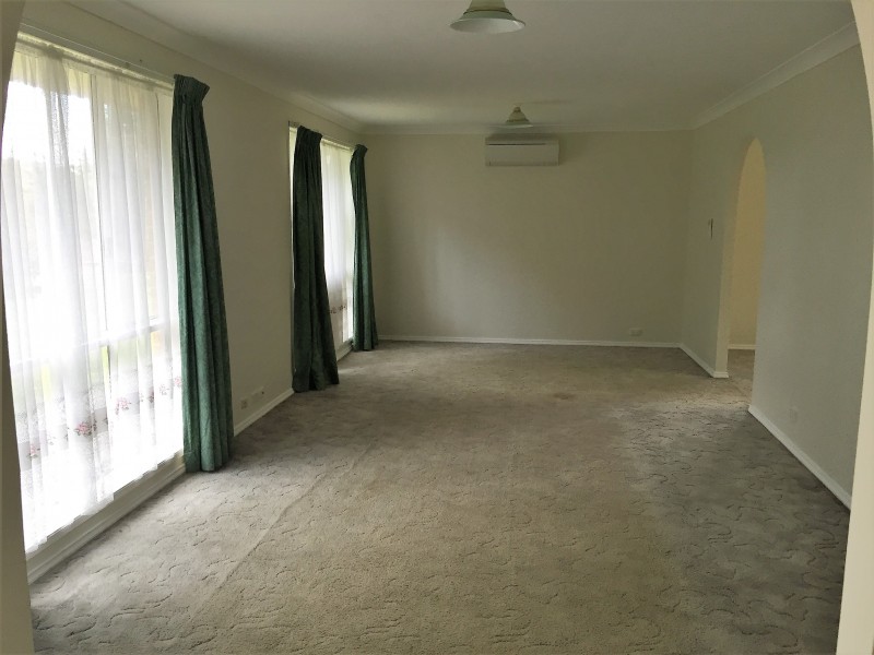 71 Cumberteen Street, Hill Top NSW 2575