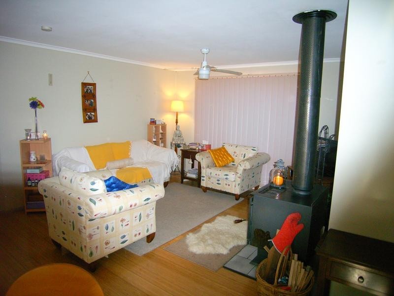 3 Flora Street, Colo Vale NSW 2575