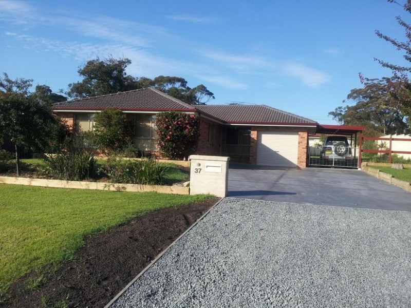 37 Ligar Street, Hill Top NSW 2575