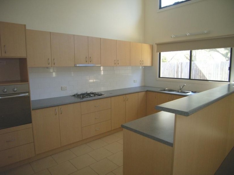 VILLA 6/55 Biggera Street, Braemar NSW 2575