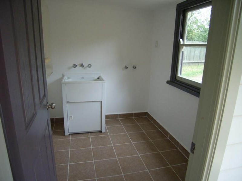 64 OLD HUME HIGHWAY, Braemar NSW 2575