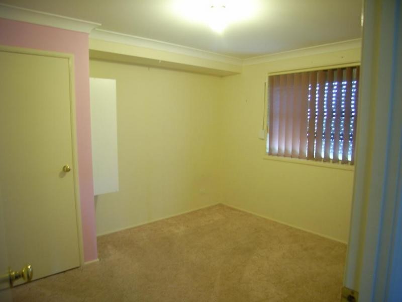 64 Cumberteen Street, Hill Top NSW 2575