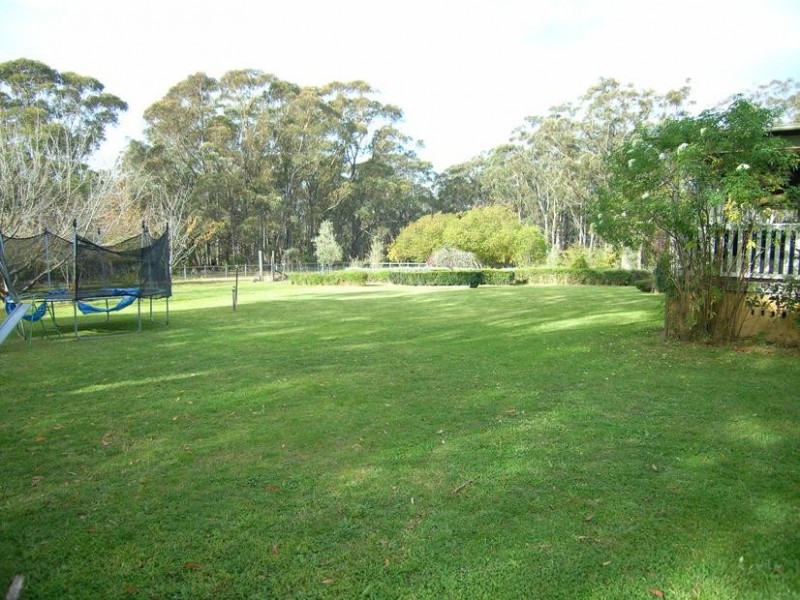 90 Corrie Road, Alpine NSW 2575
