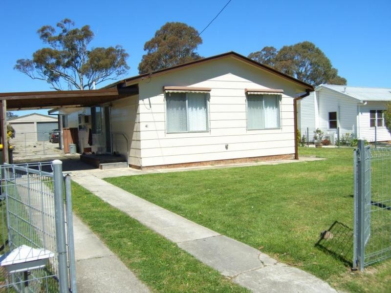 41 GEORGE STREET, Marulan NSW 2579