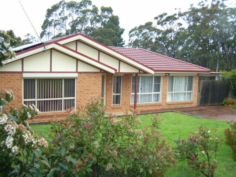 64 Cumberteen Street, Hill Top NSW 2575