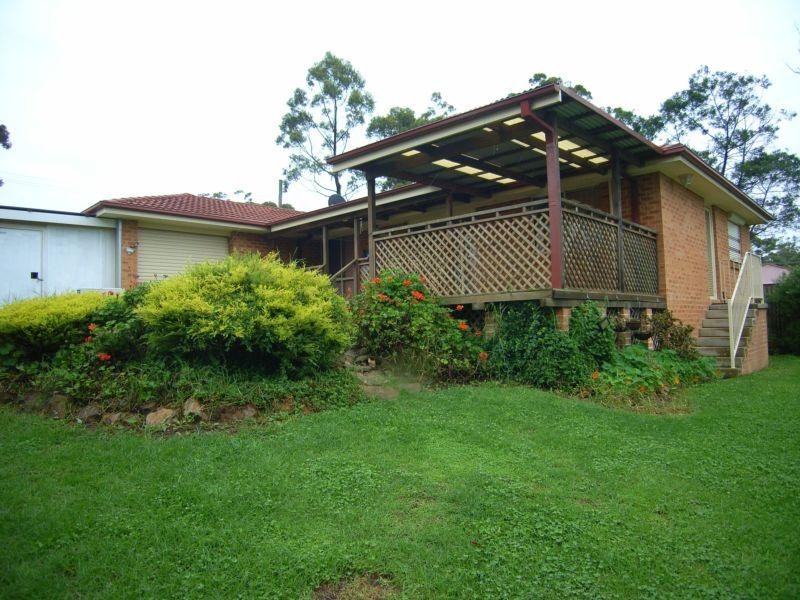 64 Cumberteen Street, Hill Top NSW 2575