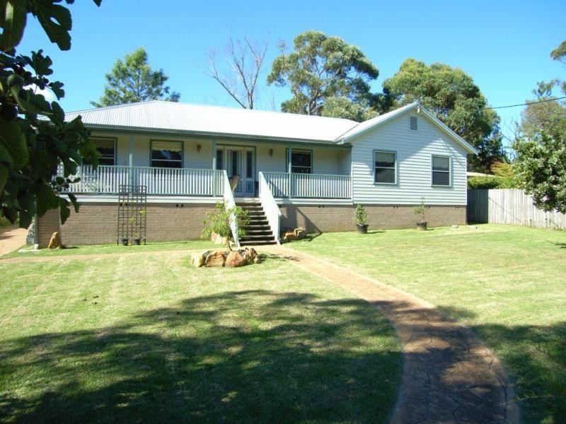 27 BADGERY STREET, Willow Vale NSW 2575