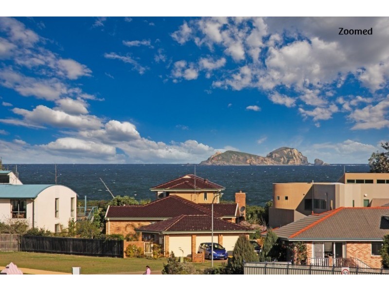 4 BEATRICE PLACE, Long Beach NSW 2536