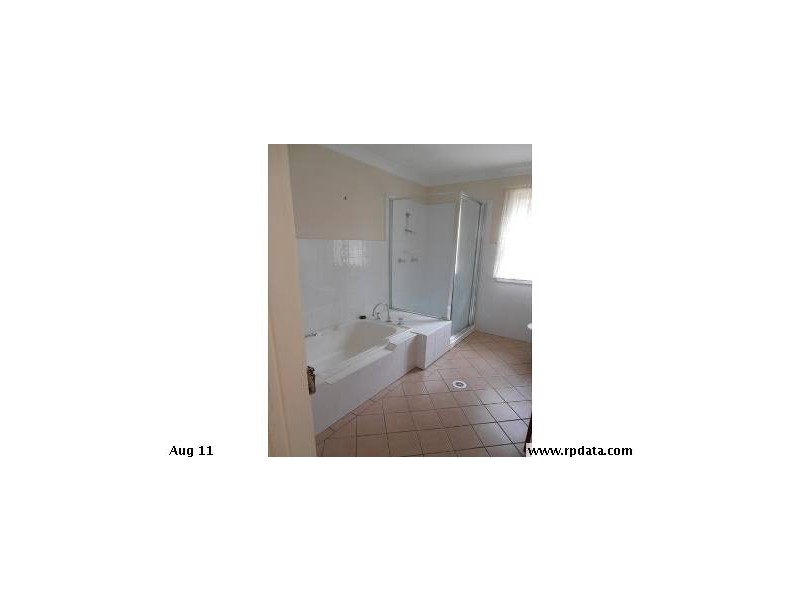 166 WILSON DRIVE, Hill Top NSW 2575