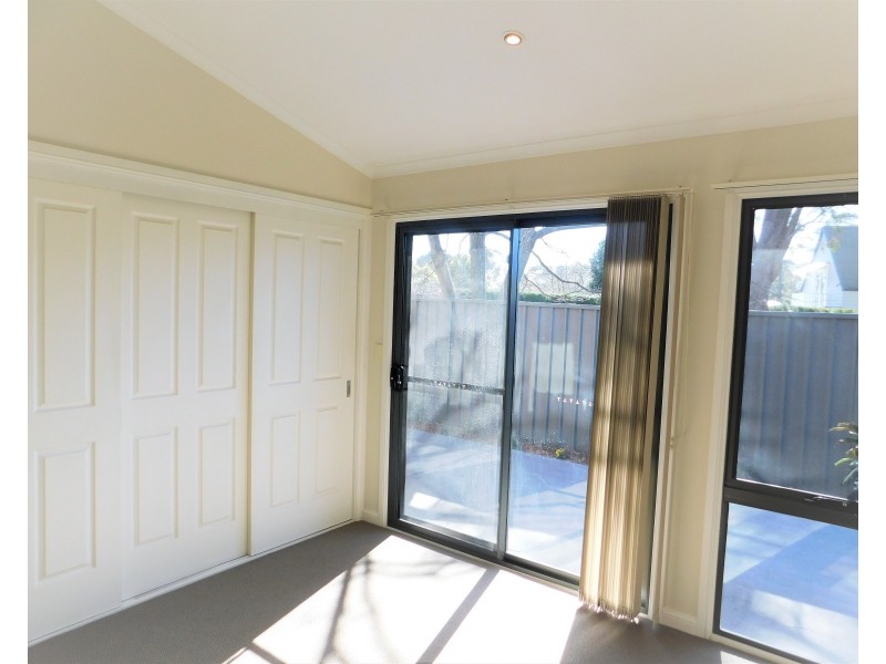 2/55 BIGGERA STREET, Braemar NSW 2575